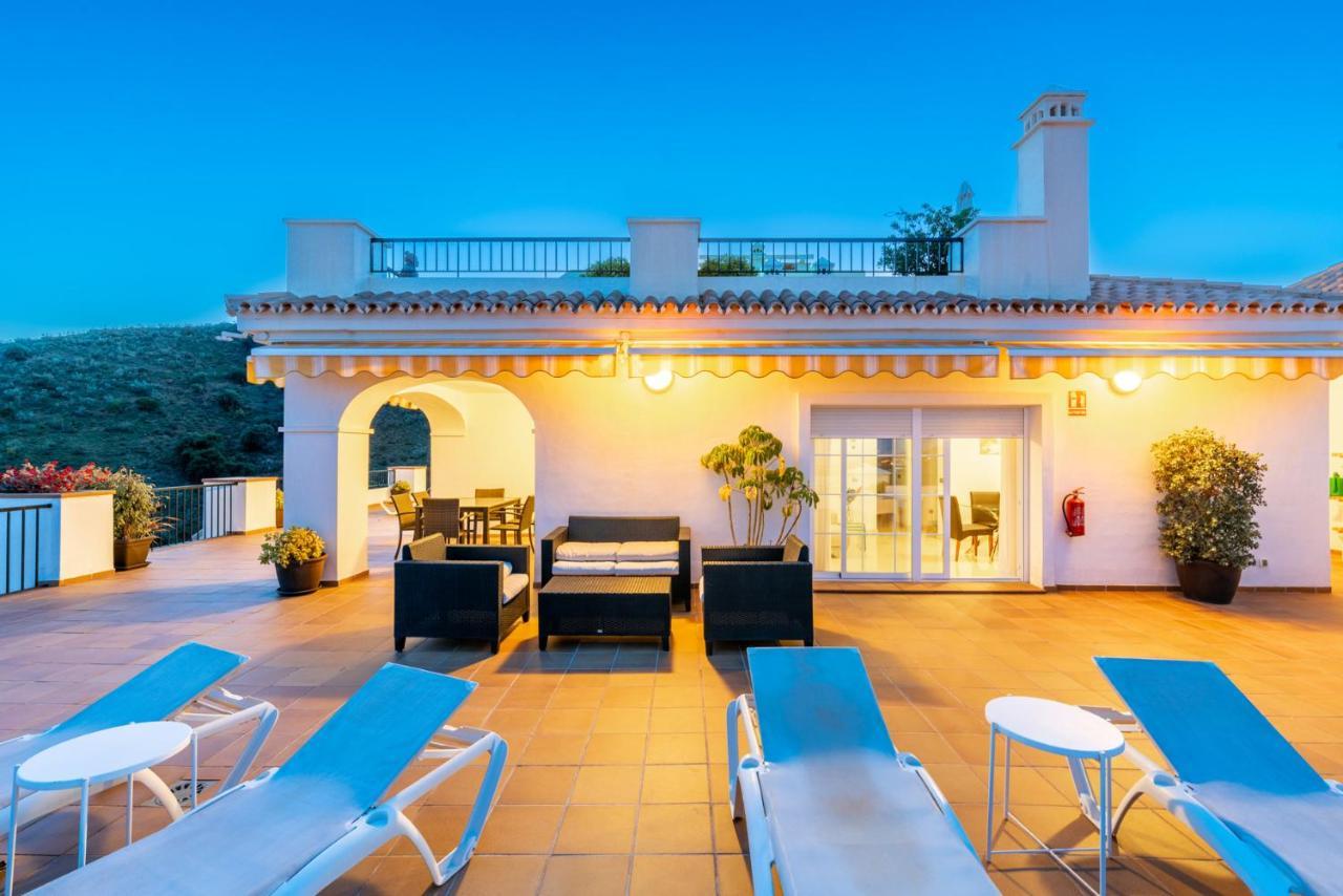 Poseidon Malaga Apartamento De Lujo מראה חיצוני תמונה